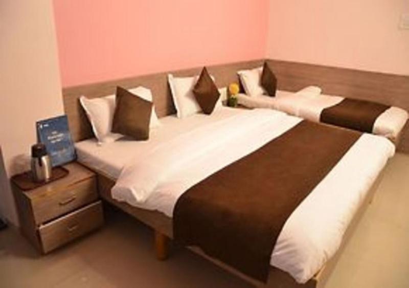 Hotel Royal Regency ออรังกาบัด ภายนอก รูปภาพ