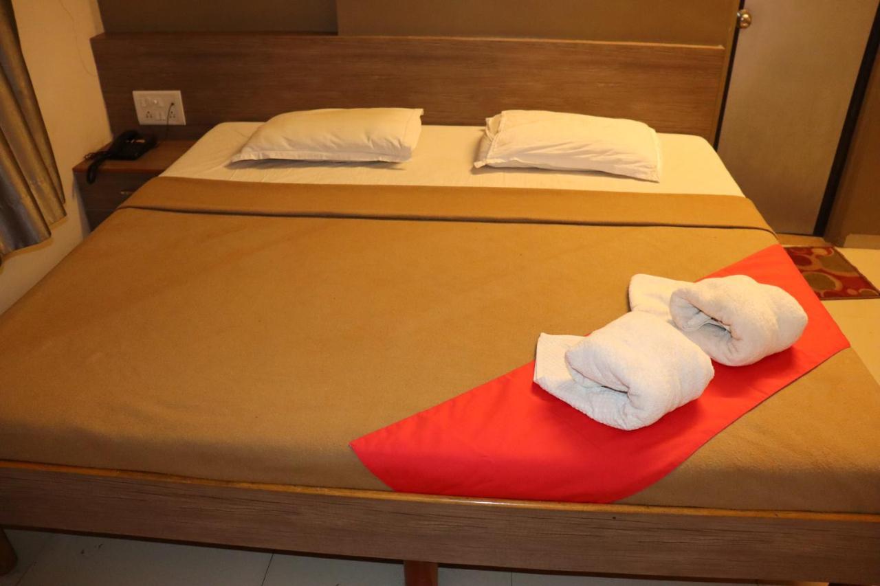 Hotel Royal Regency ออรังกาบัด ภายนอก รูปภาพ